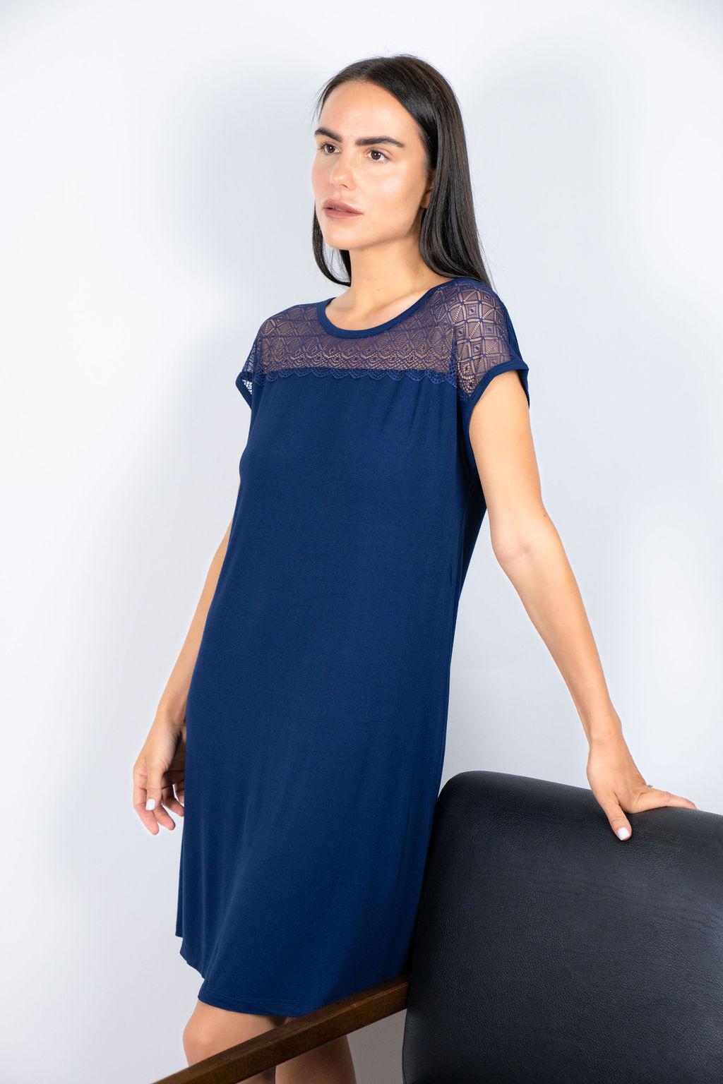 Nora t-shirt dress in navy