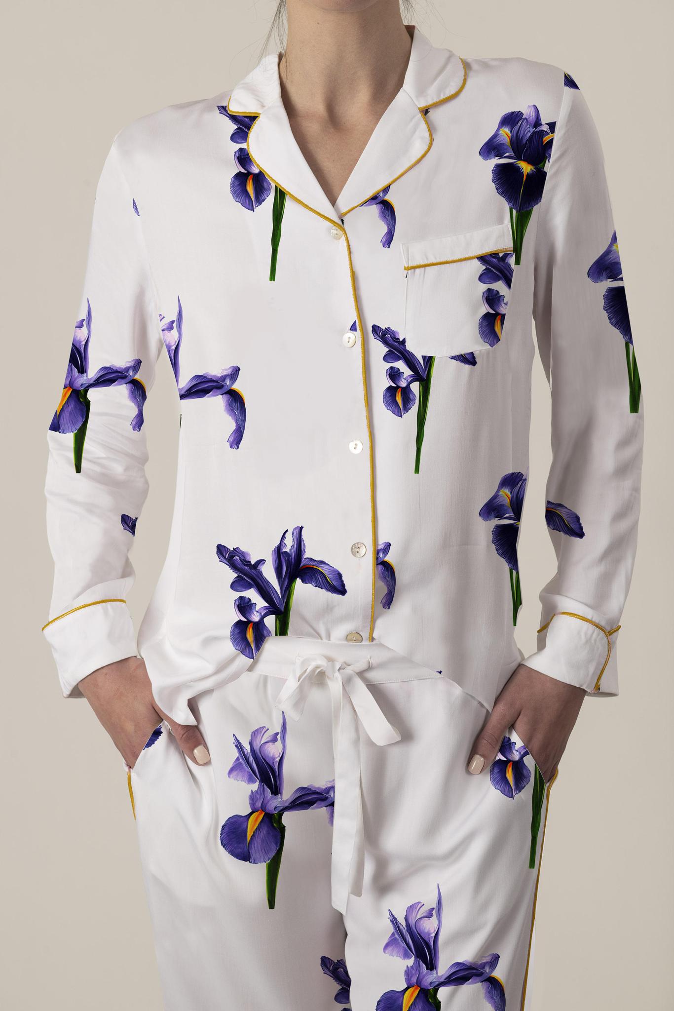 Fleur-de-lis queen silky satin long pajama set