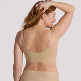 Structured non wire scoop bra