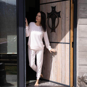 Hello from Aspen long sleeve top