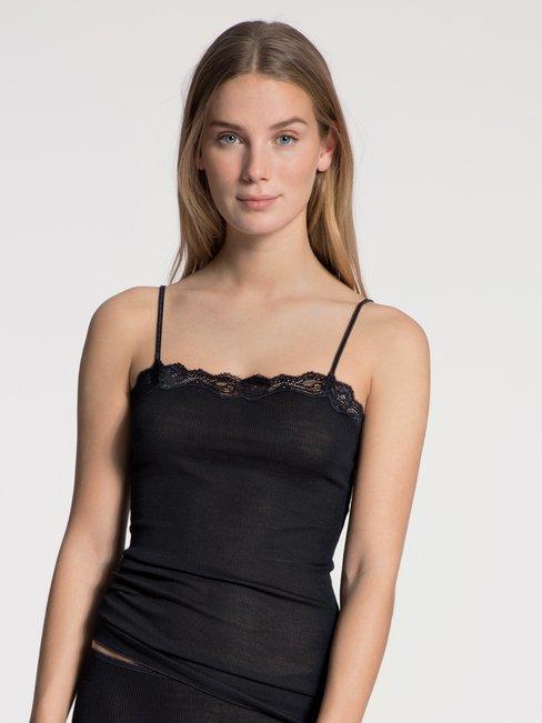 Richesse lace spaghetti top